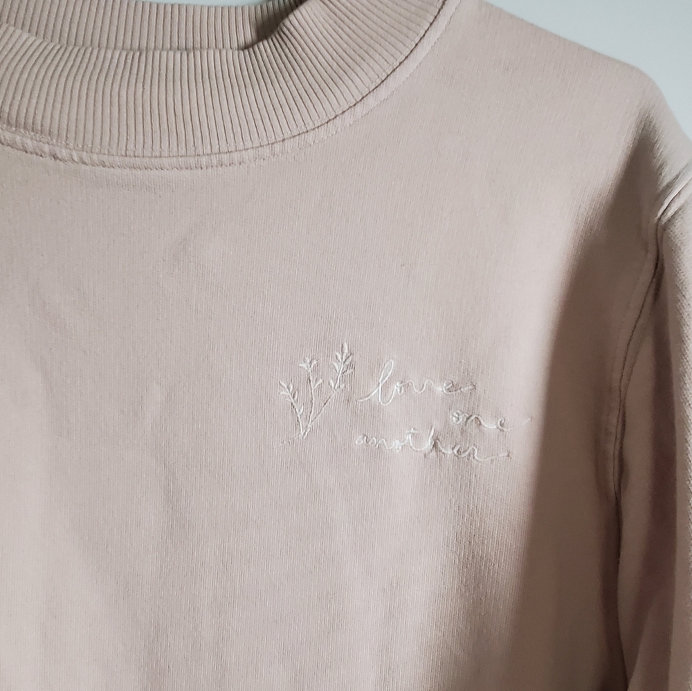 Kristin Made Discontinued Love One Another Pink Embroidered Sweatshirt L/XL - Picture 4 of 10